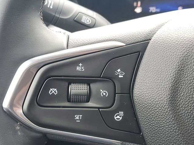 Certified 2025 Chevrolet Trax LT w/ Driver Confidence Package image 21