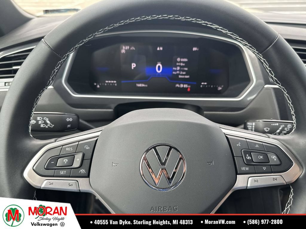 Certified 2024 Volkswagen Tiguan SE AWD/4WD image 21