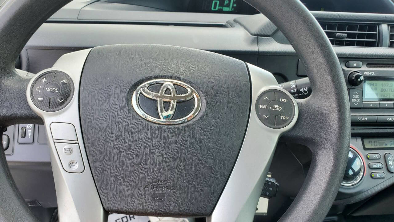 Used 2012 Toyota Prius C One image 34