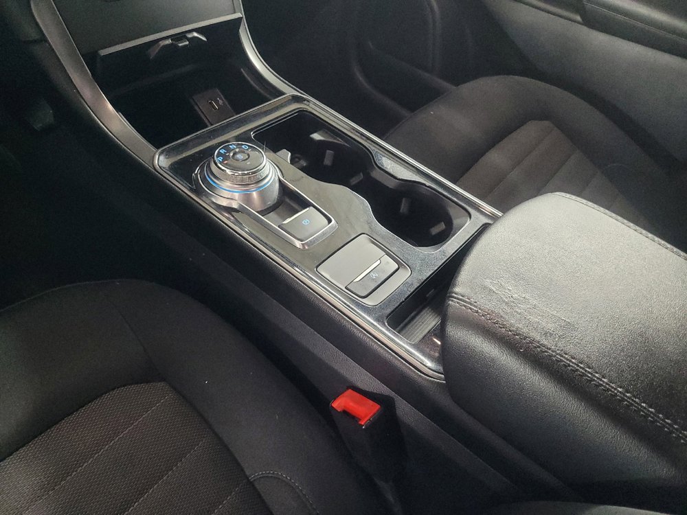 Used 2019 Ford Edge SE w/ SE Fleet Driver's Package FWD image 26