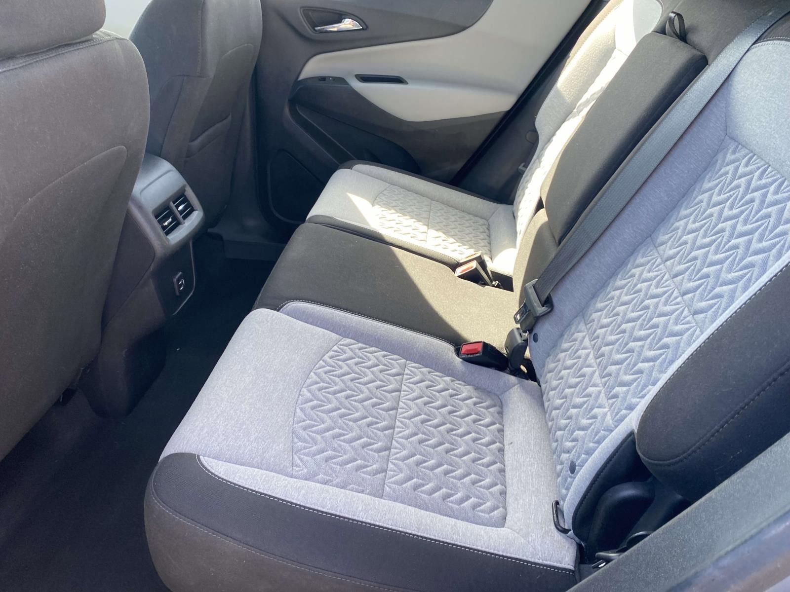 Used 2023 Chevrolet Equinox LS FWD image 11