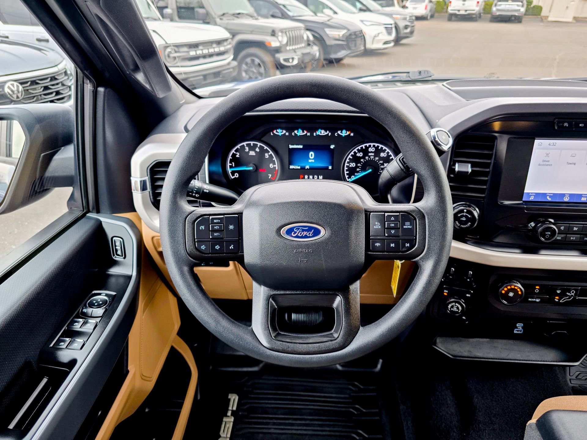 Used 2023 Ford F150 XLT w/ Trailer Tow Package image 34