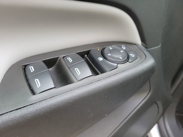Certified 2024 Chevrolet Equinox LS FWD image 19