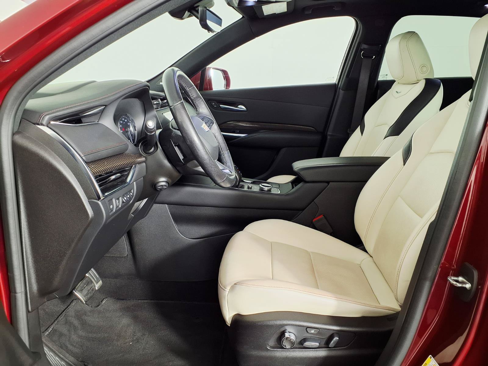 Used 2019 Cadillac XT4 Sport FWD image 17
