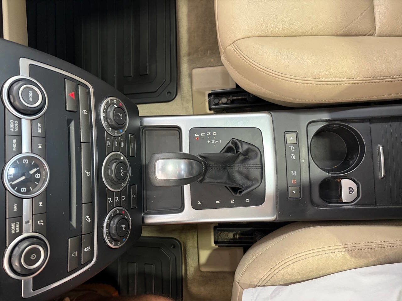 Used 2015 Land Rover LR2 AWD/4WD image 31