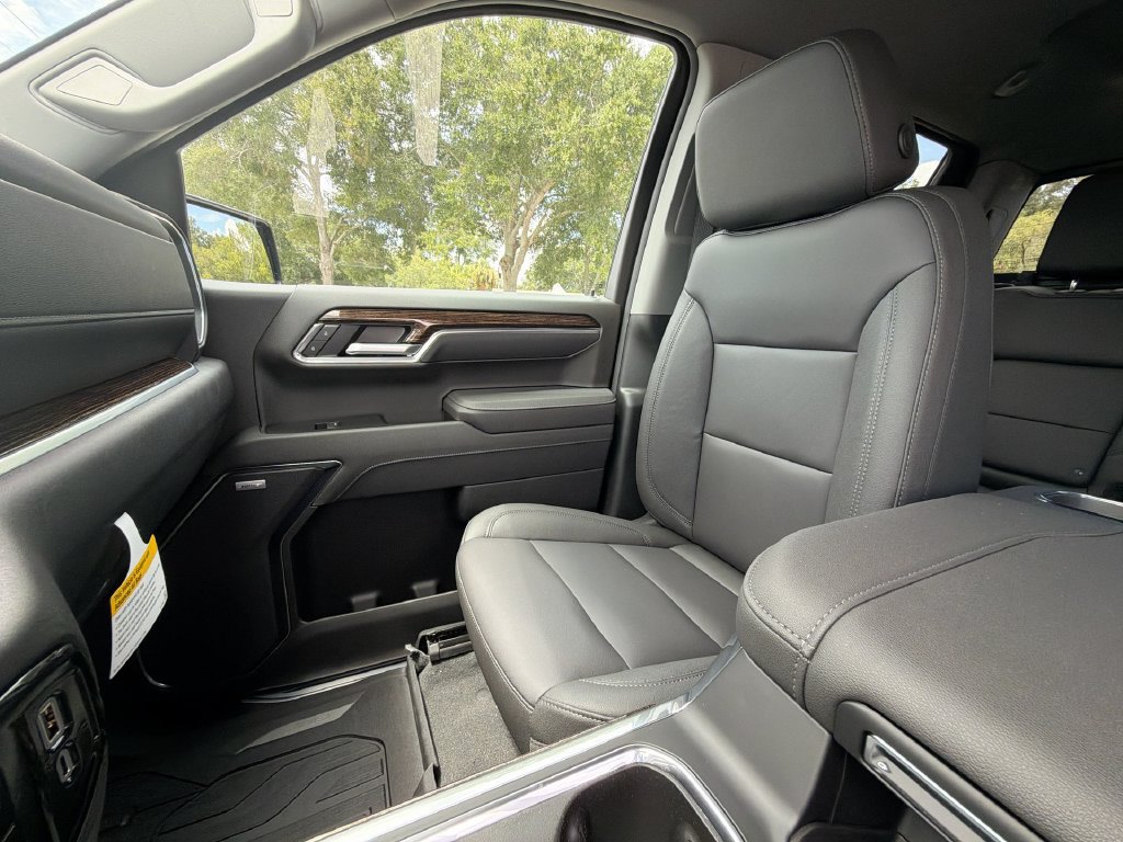 New 2026 GMC Sierra 1500 Elevation w/ Elevation Premium Package AWD/4WD image 11