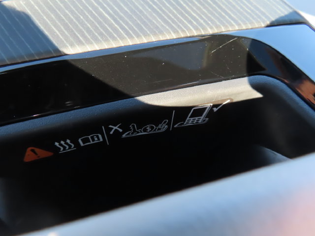 Used 2025 Cadillac Lyriq Luxury RWD image 33