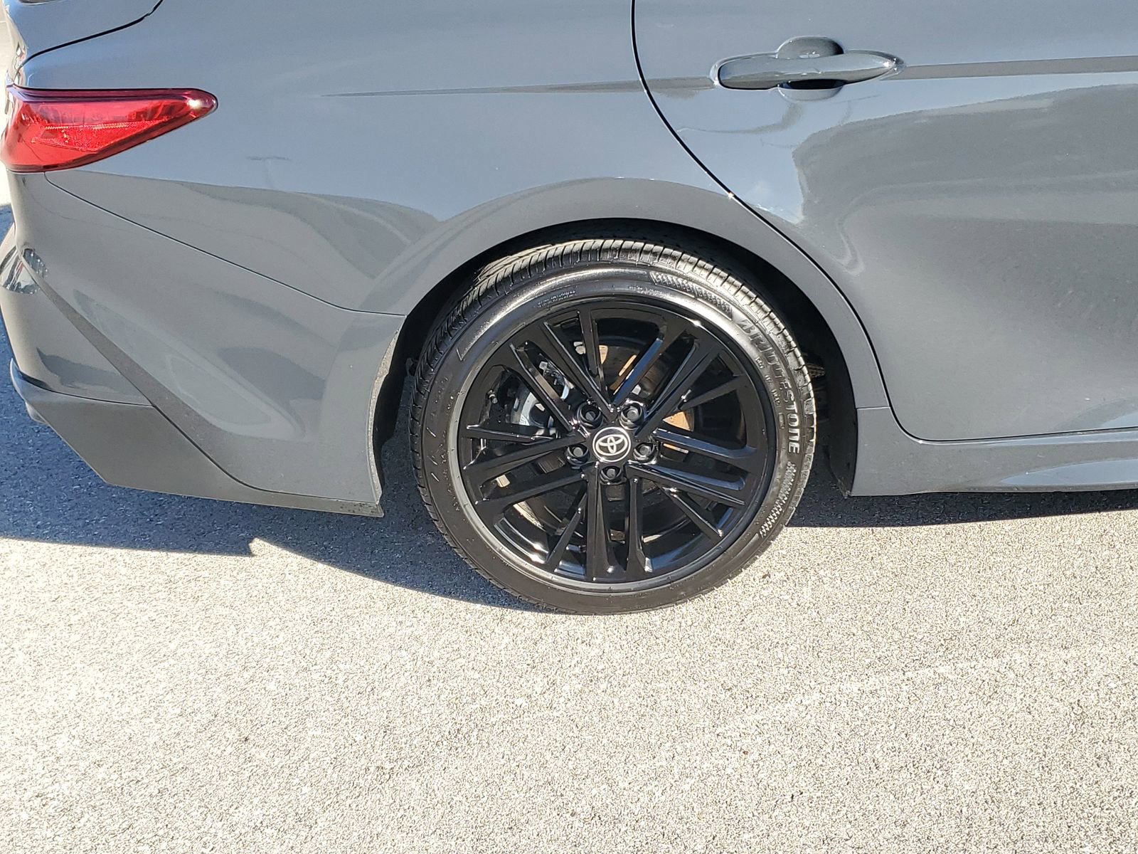 Certified 2025 Toyota Camry SE image 5