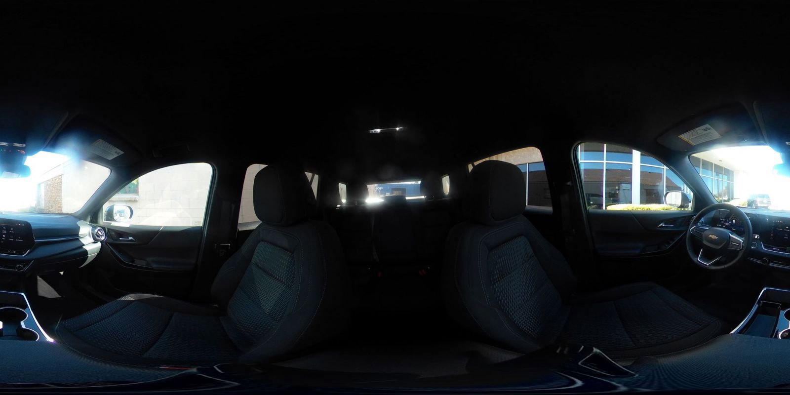 Used 2025 Chevrolet Equinox LT image 41