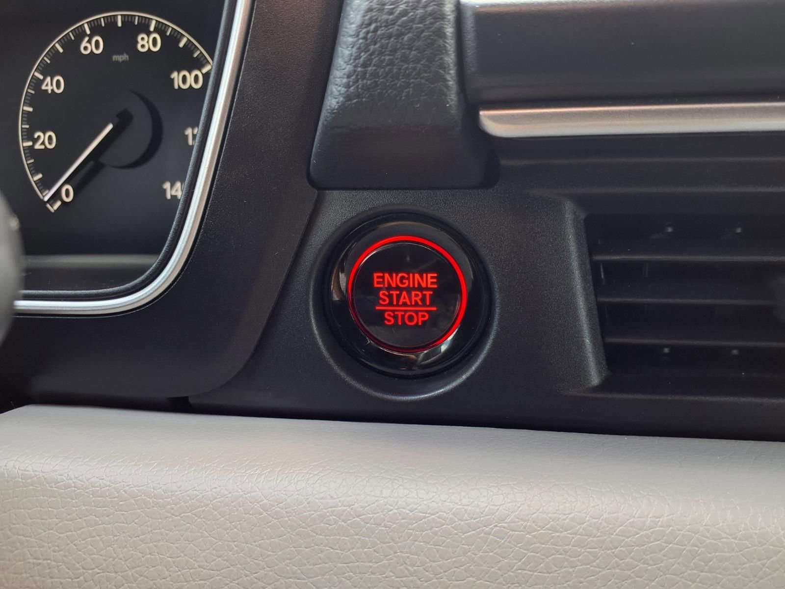 Used 2025 Honda Pilot EX-L image 11