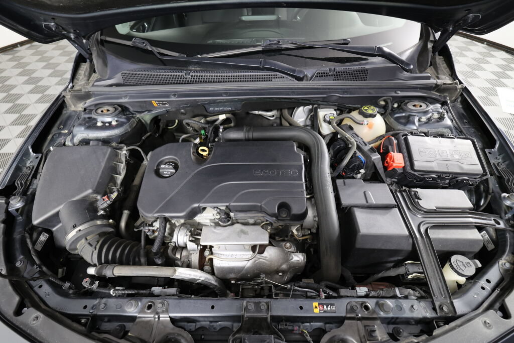 Used 2019 Chevrolet Malibu LT FWD image 39