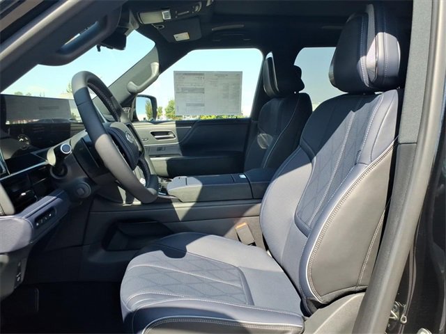 New 2026 INFINITI QX80 4WD w/ Sport Exterior Package image 15