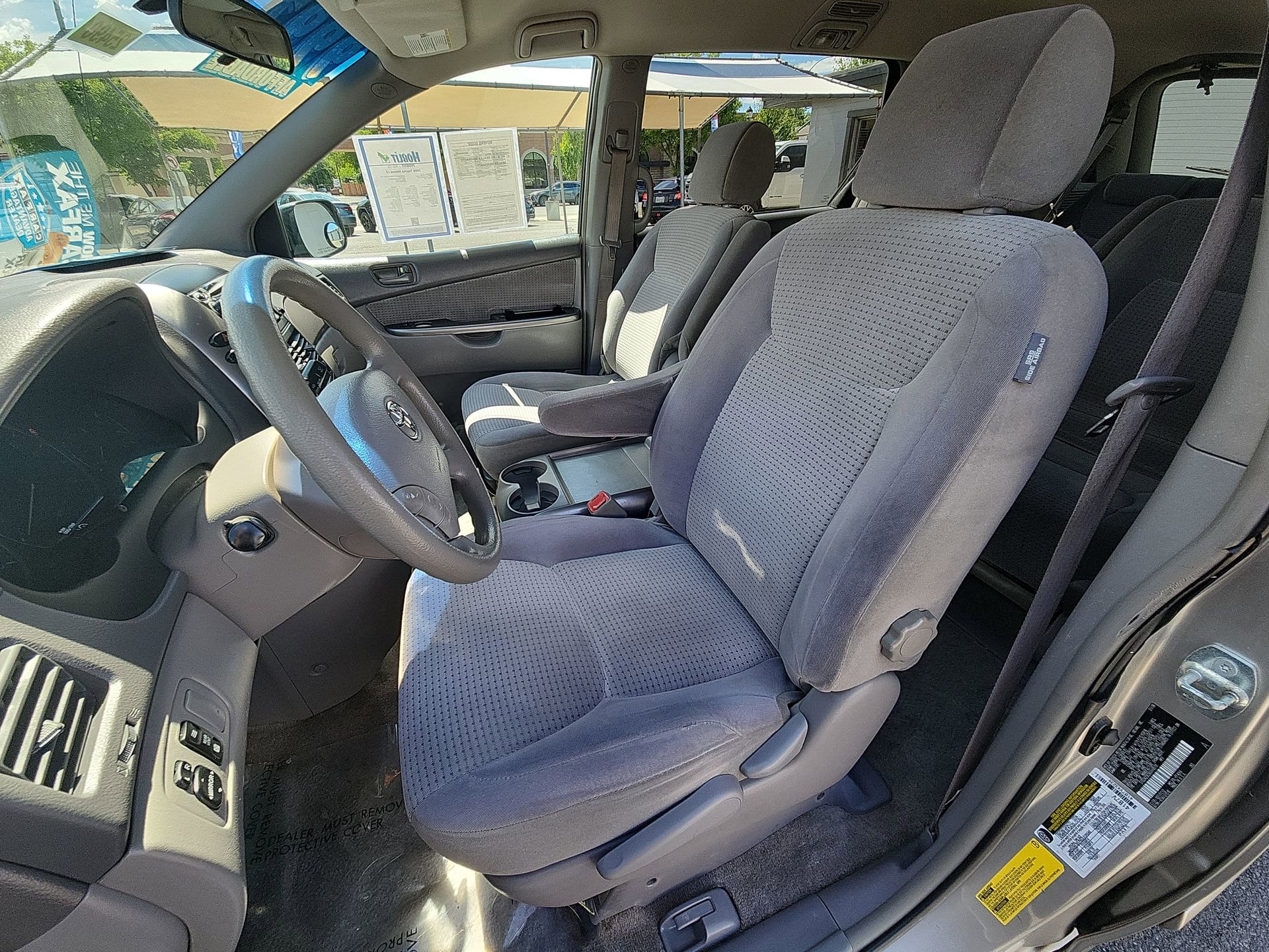 Used 2006 Toyota Sienna LE FWD image 13