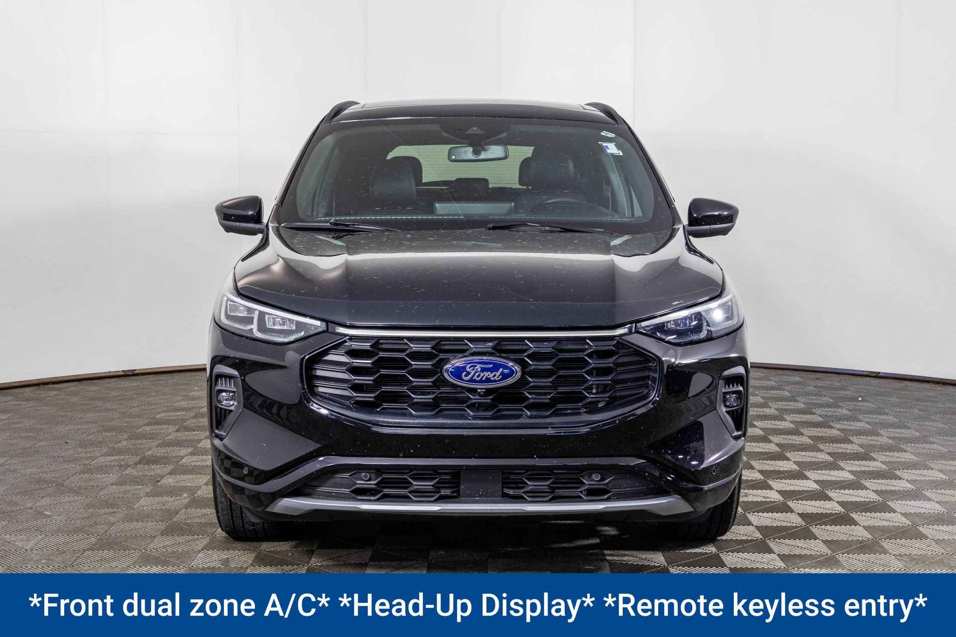 Used 2024 Ford Escape ST-Line Elite w/ Premium Technology Package AWD/4WD image 15