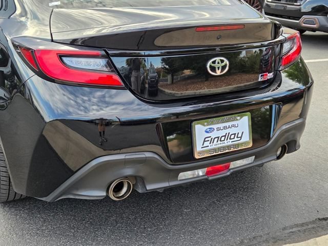 Used 2022 Toyota GR86 w/ ALL Weather Mat Package (TMS) RWD image 5
