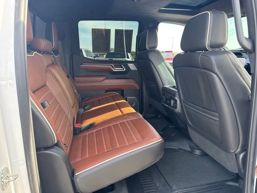 Used 2023 GMC Sierra 1500 Denali Ultimate image 7