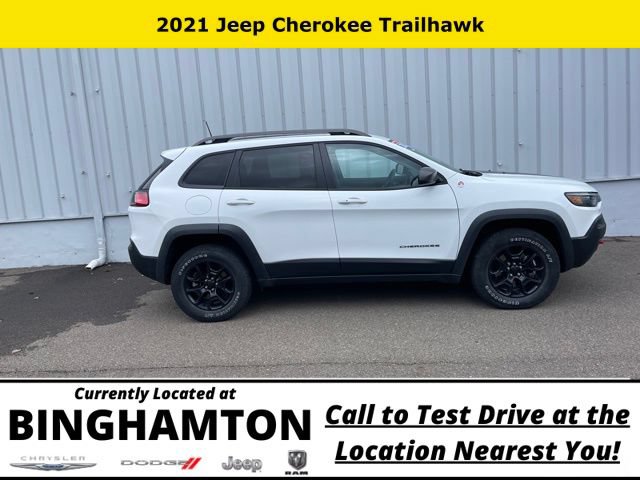 Used 2021 Jeep Cherokee Trailhawk AWD/4WD image 4