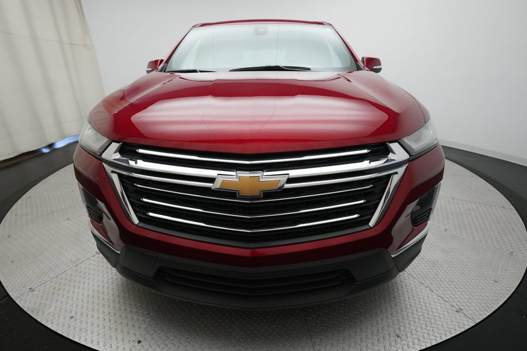 Used 2023 Chevrolet Traverse LT AWD/4WD image 11