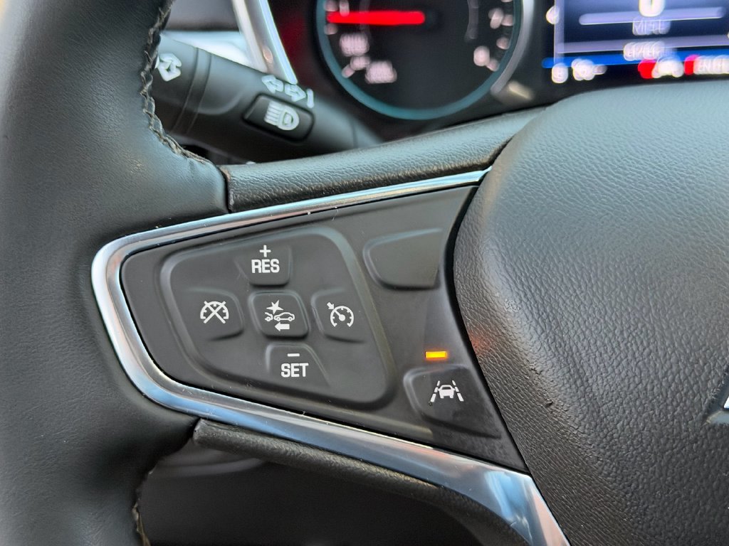 Used 2024 Chevrolet Equinox LT FWD image 23