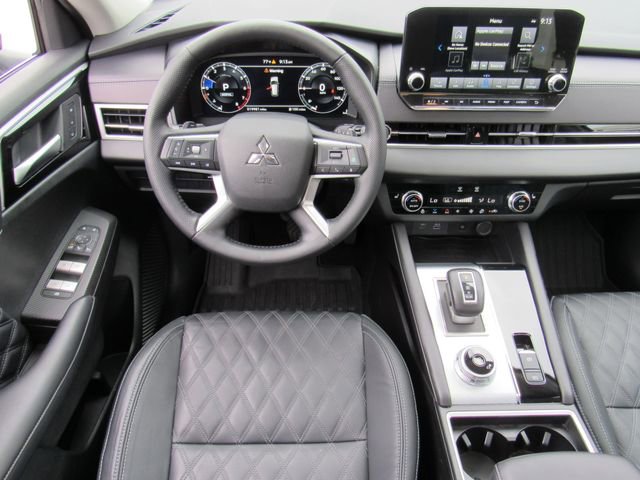 Used 2024 Mitsubishi Outlander SEL FWD image 20