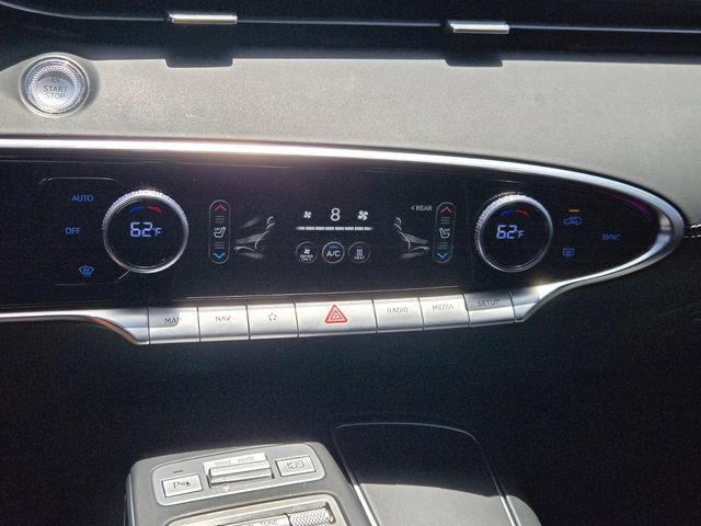 Used 2025 Genesis Electrified GV70 AWD/4WD image 21