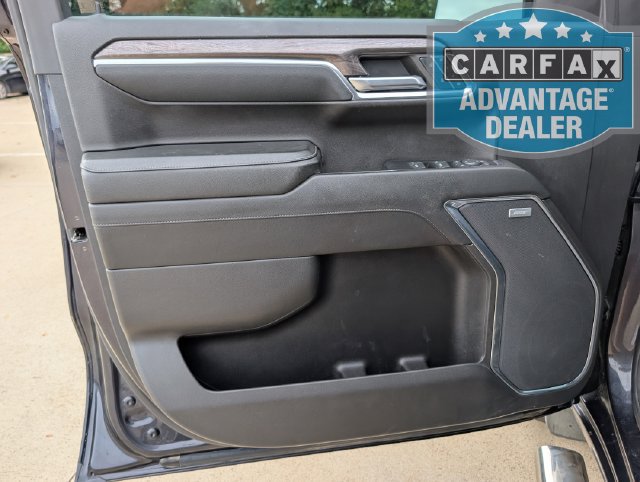 Used 2024 Chevrolet Silverado 1500 LTZ AWD/4WD image 22