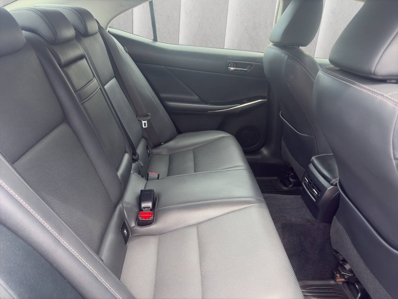 Used 2014 Lexus IS 250 AWD w/ Navigation Package image 18