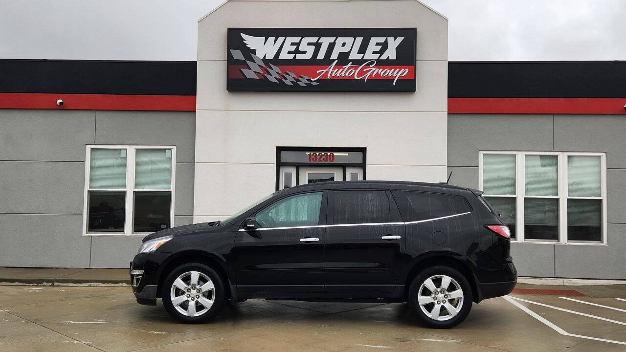 Used 2016 Chevrolet Traverse LT w/ Style and Technology Package FWD image 27