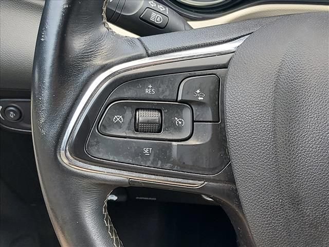 Used 2023 Buick Encore GX Preferred FWD image 23