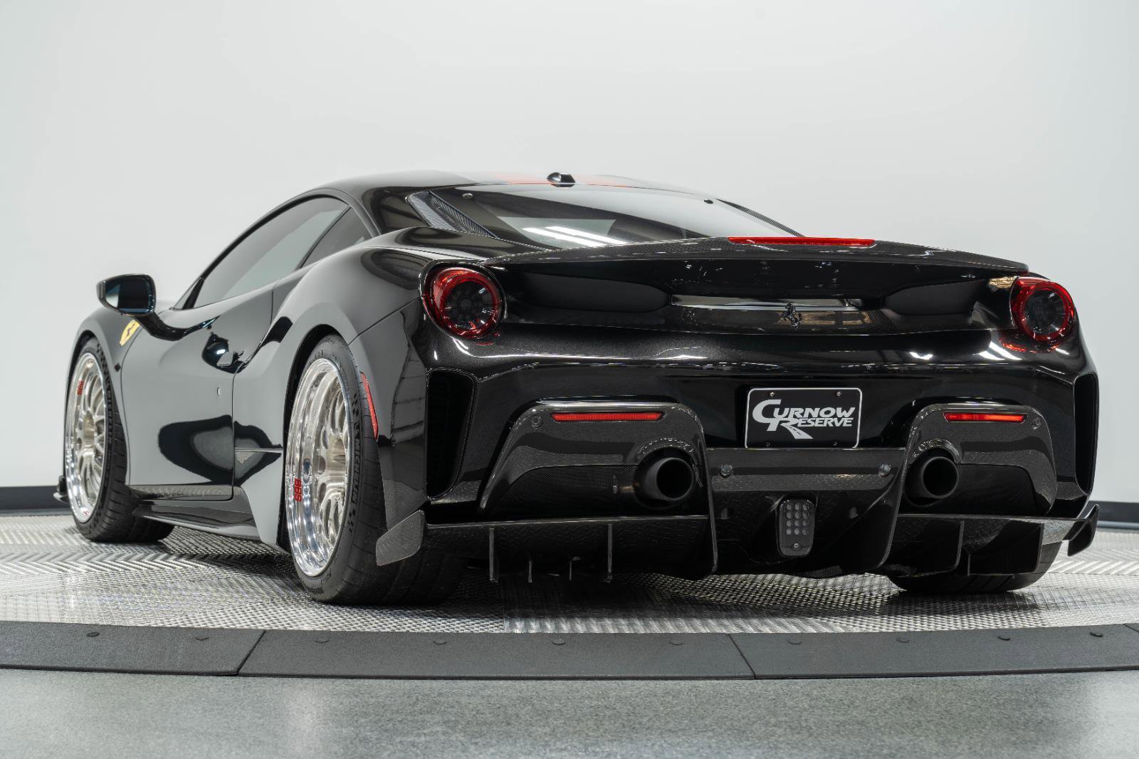 Used 2019 Ferrari 488 Pista Coupe RWD image 13
