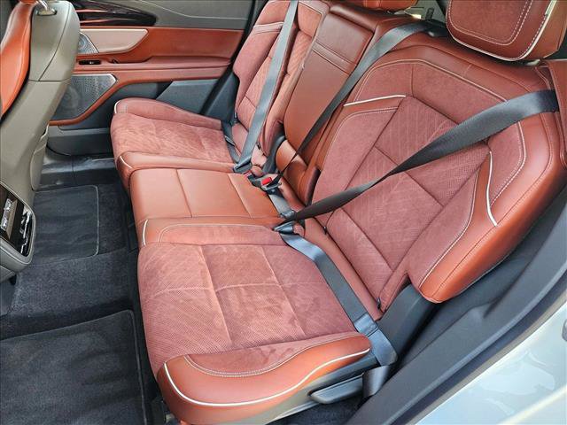 Used 2024 Lincoln Nautilus Black Label w/ Jet Appearance Package (87T) AWD/4WD image 18