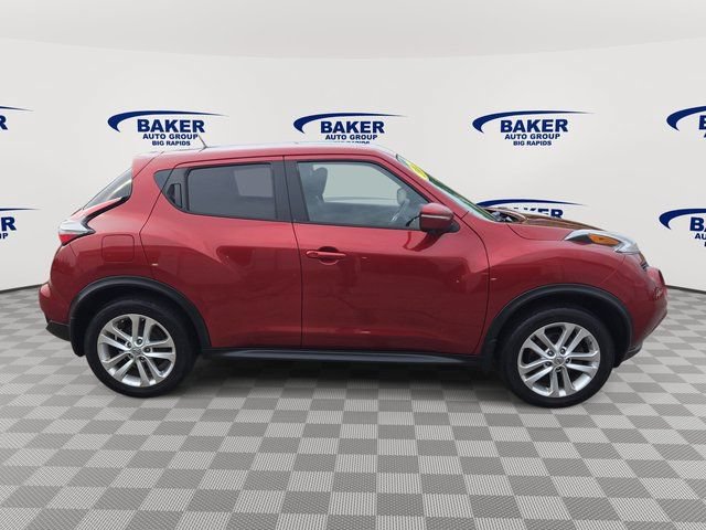 Used 2015 Nissan Juke SV w/ Technology Package AWD/4WD image 2