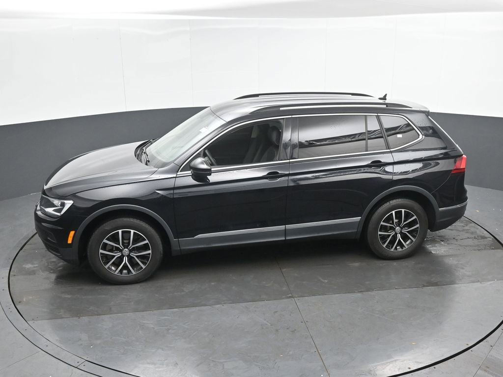 Used 2021 Volkswagen Tiguan SE AWD/4WD image 42