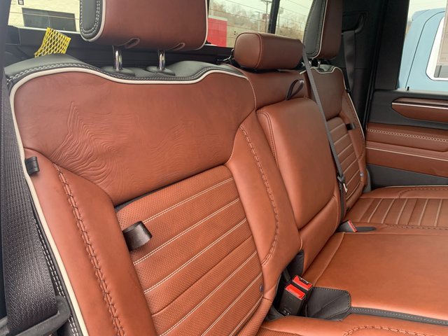 New 2026 GMC Sierra 2500 Denali Ultimate image 18