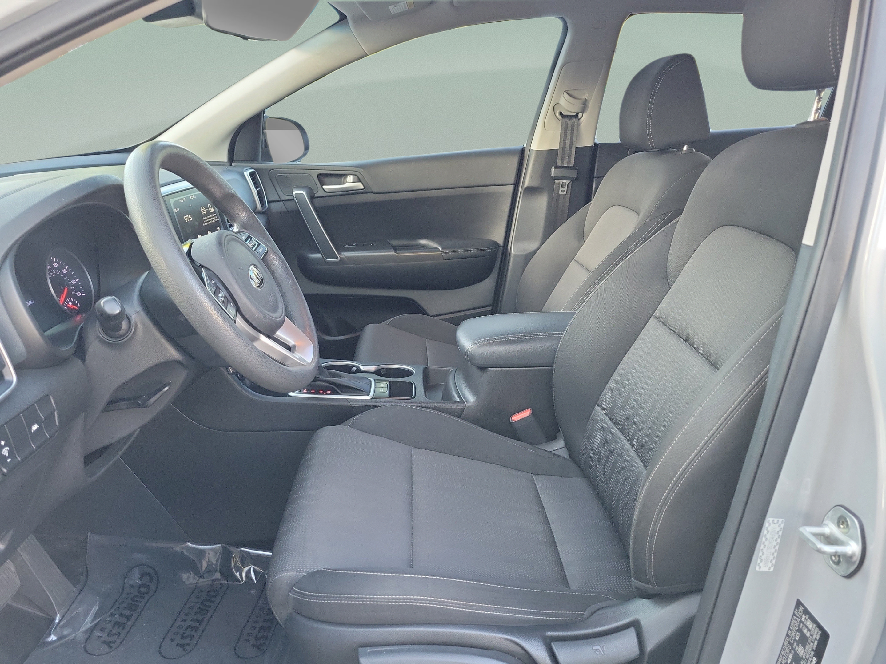 Used 2020 Kia Sportage LX FWD image 16
