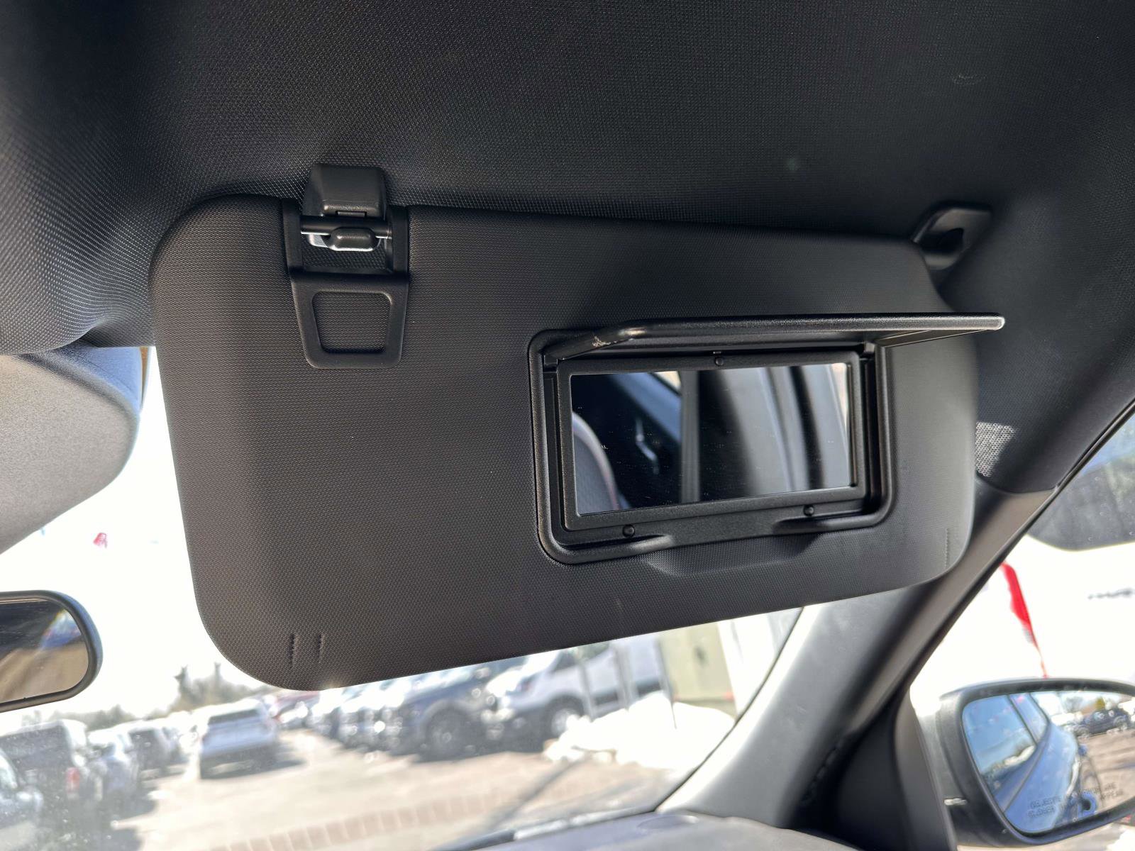 Used 2025 Ford Escape ST-Line w/ Tech Pack #1 image 27