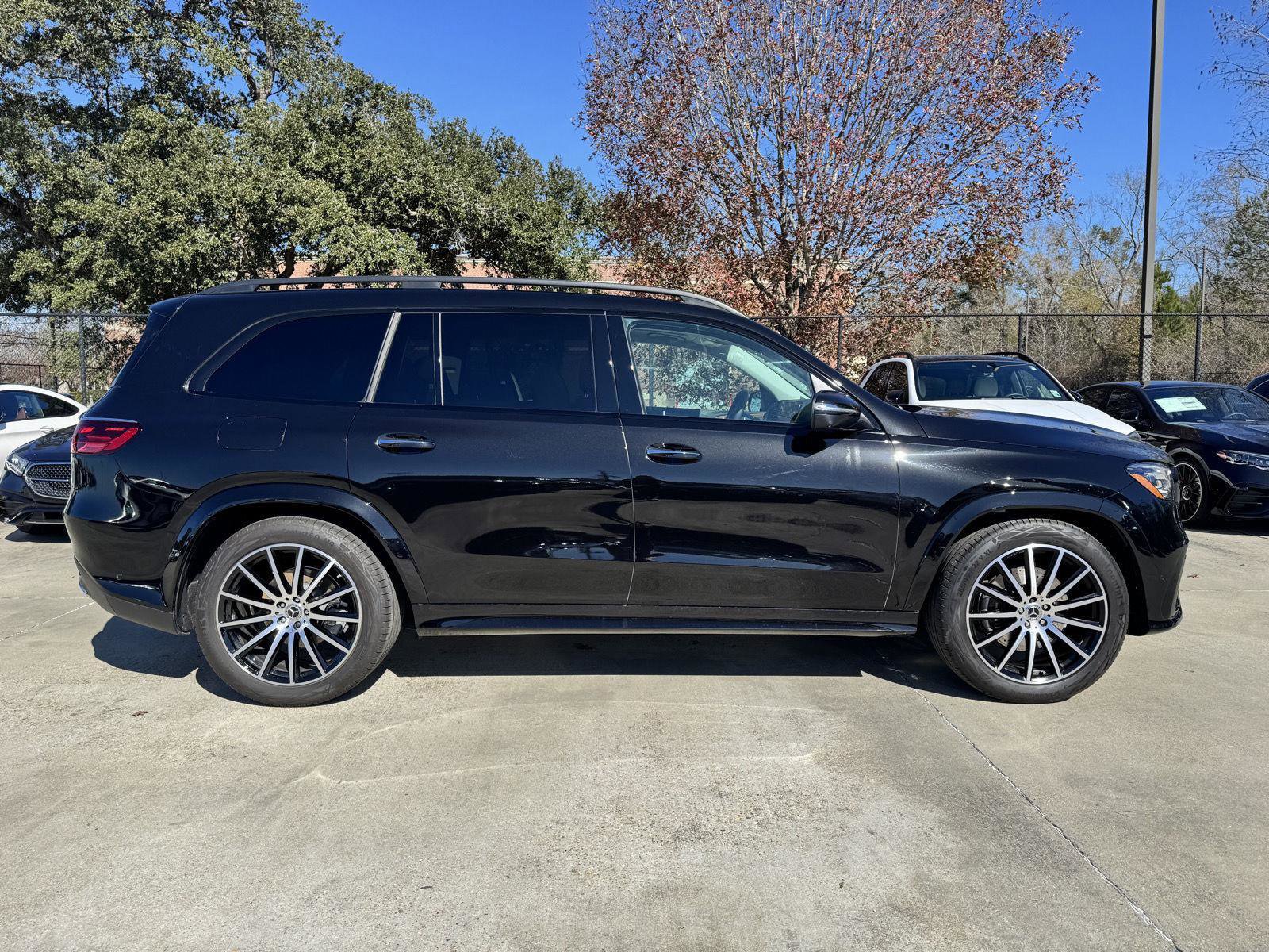 Certified 2026 Mercedes-Benz GLS 450 4MATIC image 29