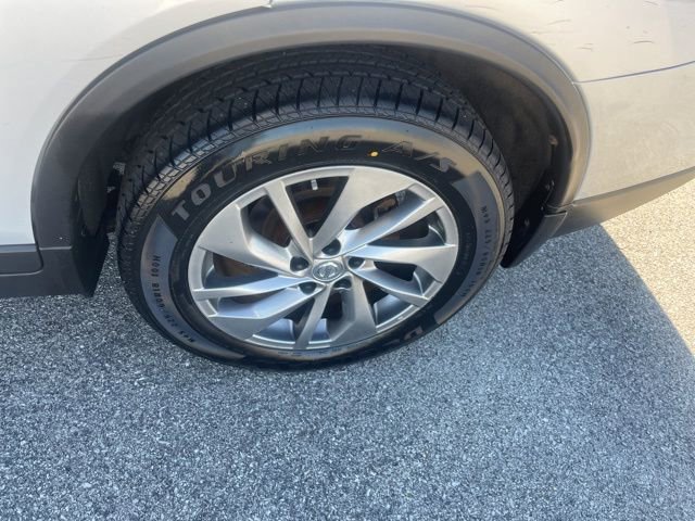 Used 2014 Nissan Rogue SL w/ SL Premium Package image 15