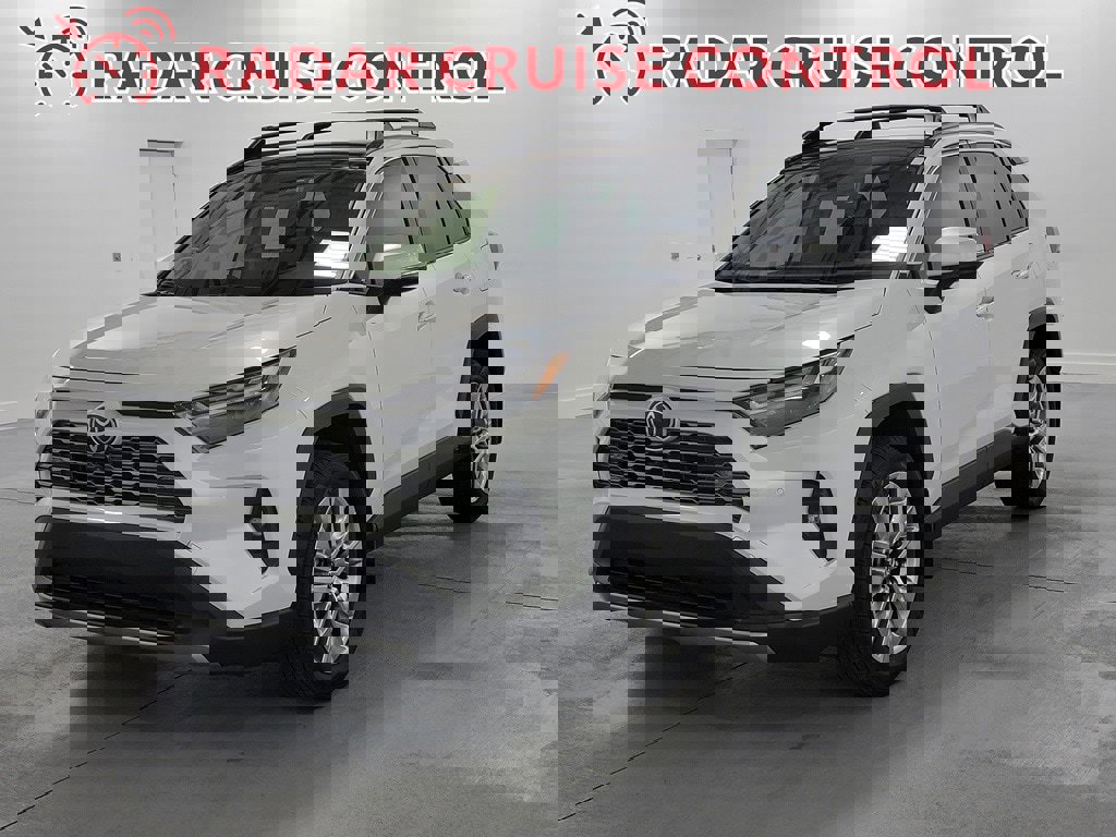 Used 2023 Toyota RAV4 Limited image 4