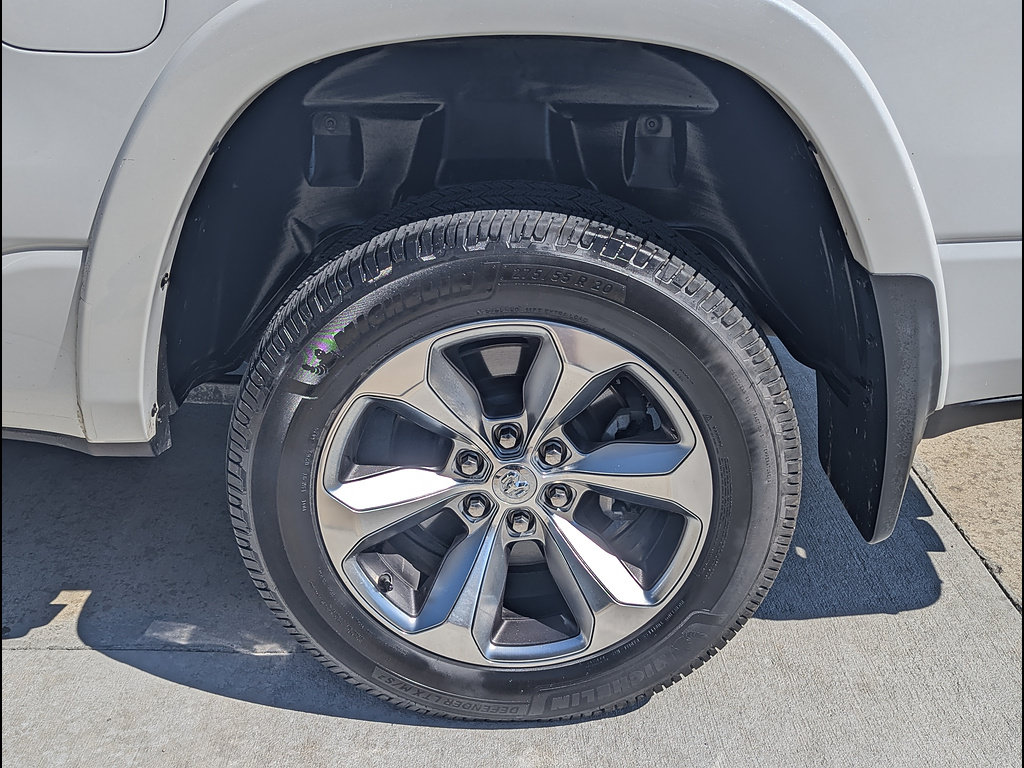 Used 2022 RAM 1500 Limited AWD/4WD image 17