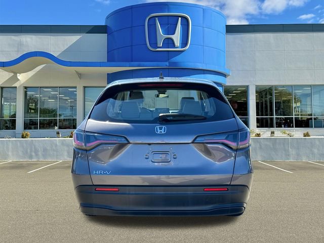 Used 2023 Honda HR-V LX image 3