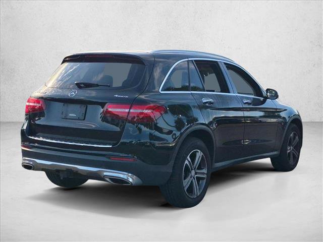 Used 2017 Mercedes-Benz GLC 300 4MATIC image 5