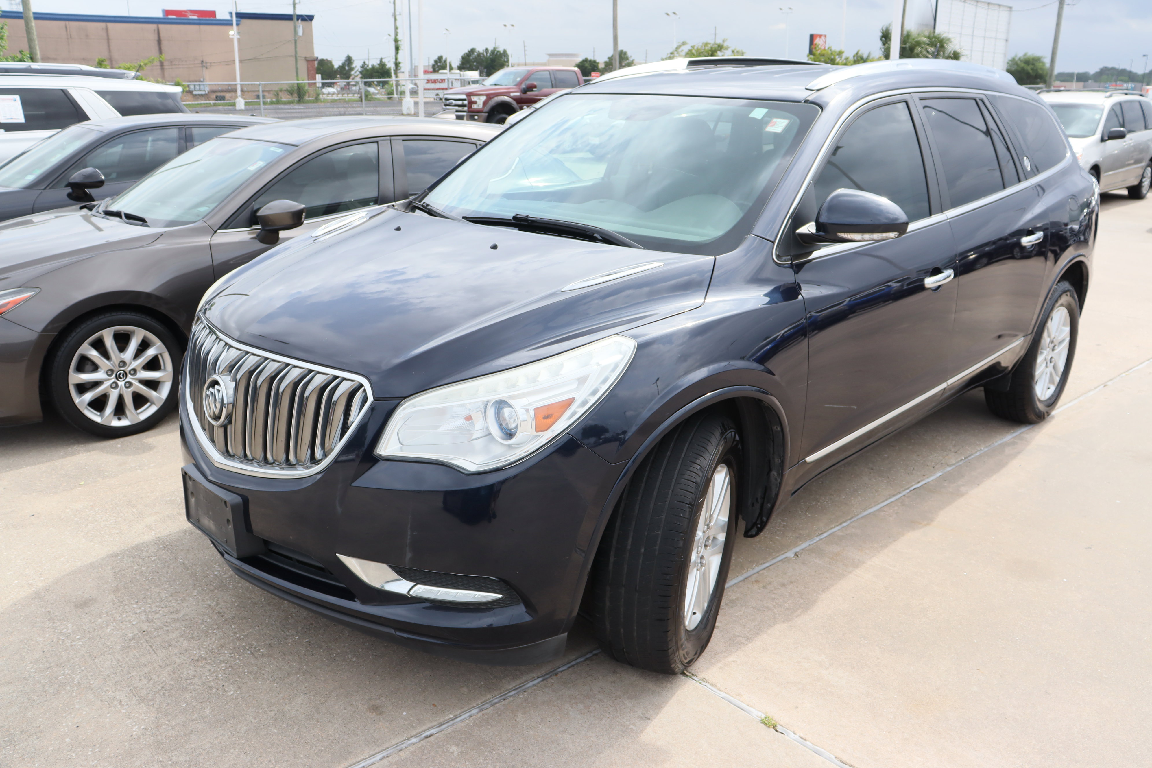 Used 2015 Buick Enclave Convenience image 5