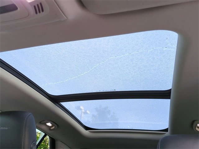 Used 2023 Buick Envision Avenir image 20