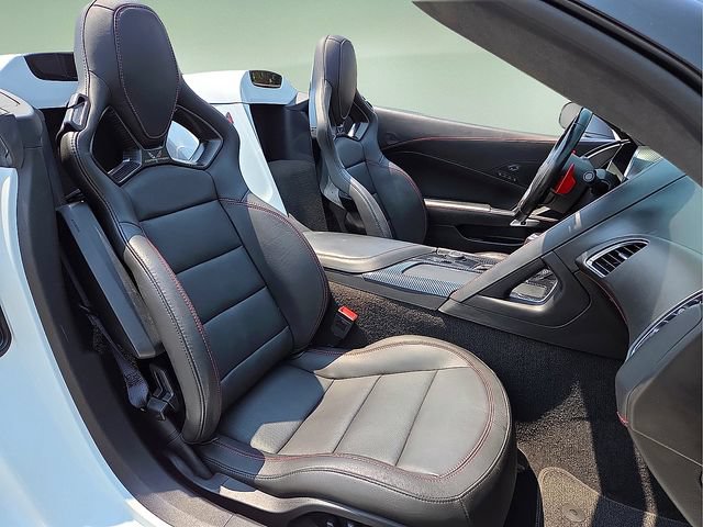 Used 2017 Chevrolet Corvette Z06 RWD image 19