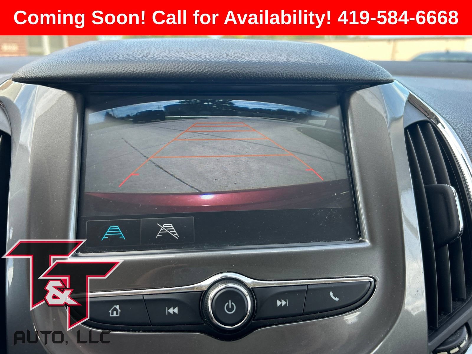Used 2017 Chevrolet Cruze LT w/ Convenience Package FWD image 13