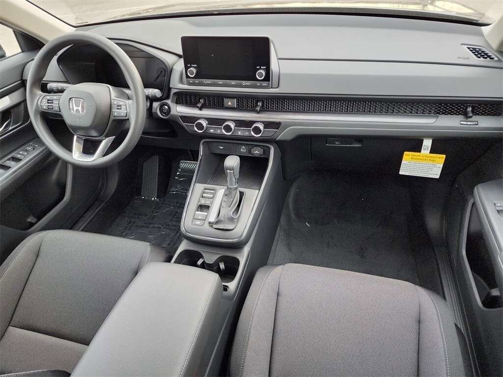 Used 2024 Honda CR-V LX image 19