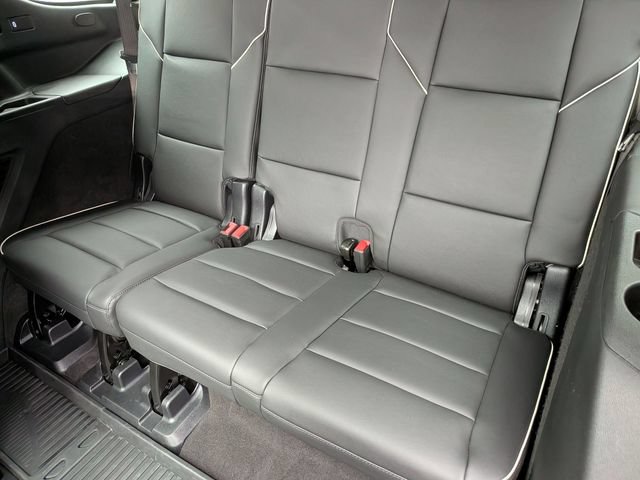 Certified 2024 Cadillac Escalade Sport w/ LPO, ONYX Package AWD/4WD image 24
