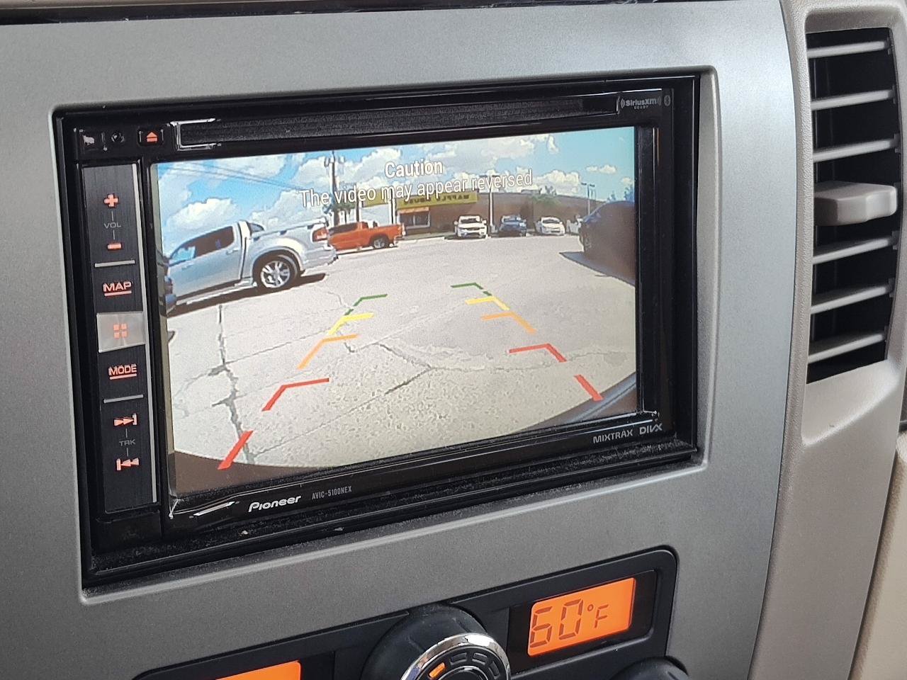 Used 2010 Nissan Titan LE RWD image 28