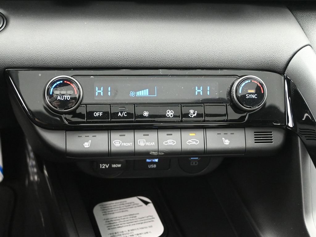 New 2026 Hyundai Elantra SEL Sport Premium FWD image 18